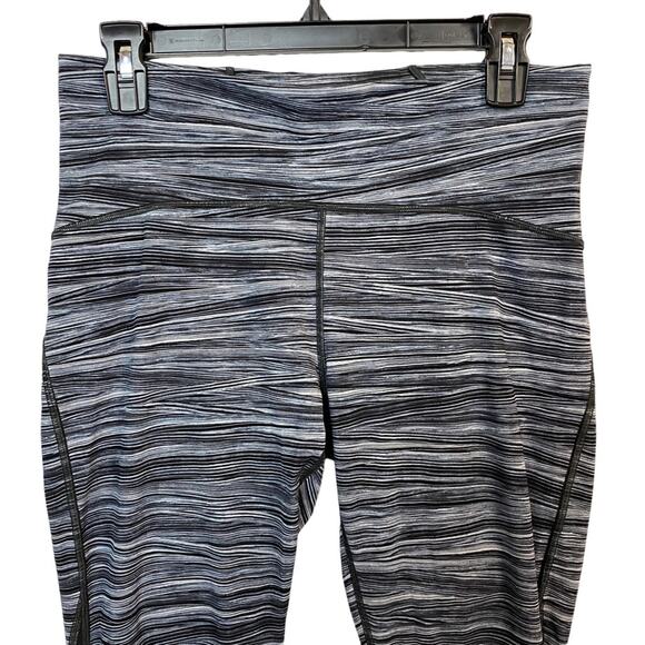 Lululemon Train Times 7/8 Pant *25" Low Tide Alpine White Black / Black Size 10 - Picture 4 of 12